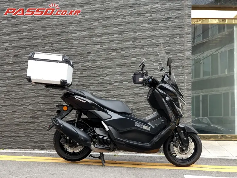 Yamaha N Max 155 ABS