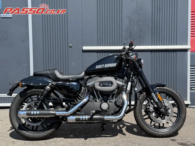 Harley-Davidson Roadster 1200