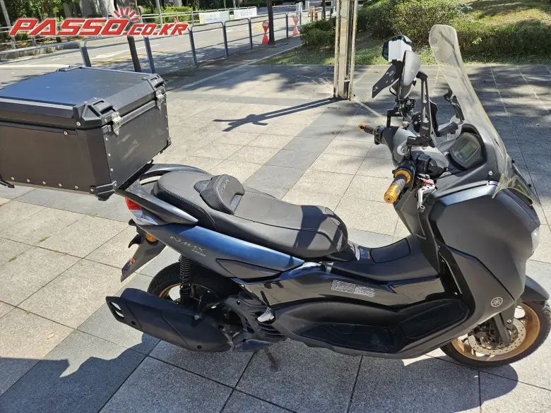 Yamaha N Max 155 ABS