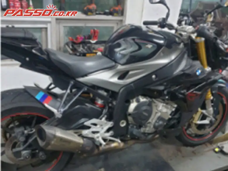 BMW S 1000 R