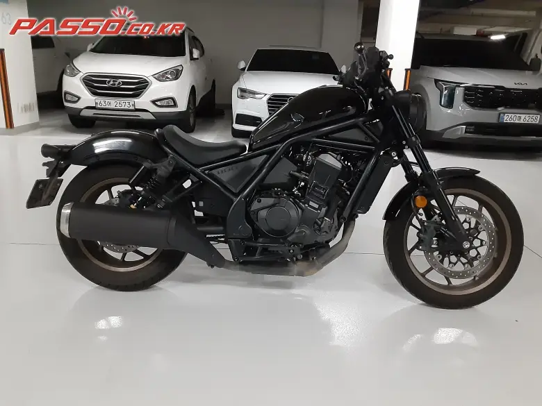 Honda Rebel 1100 MT