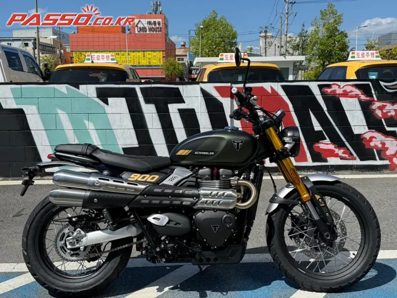 Triumph Scrambler 900