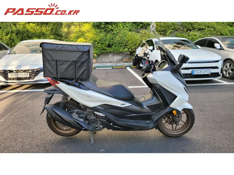 Honda Forza 350
