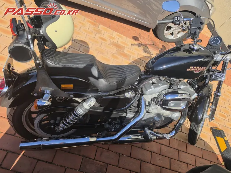 Harley-Davidson 883 SuperLow