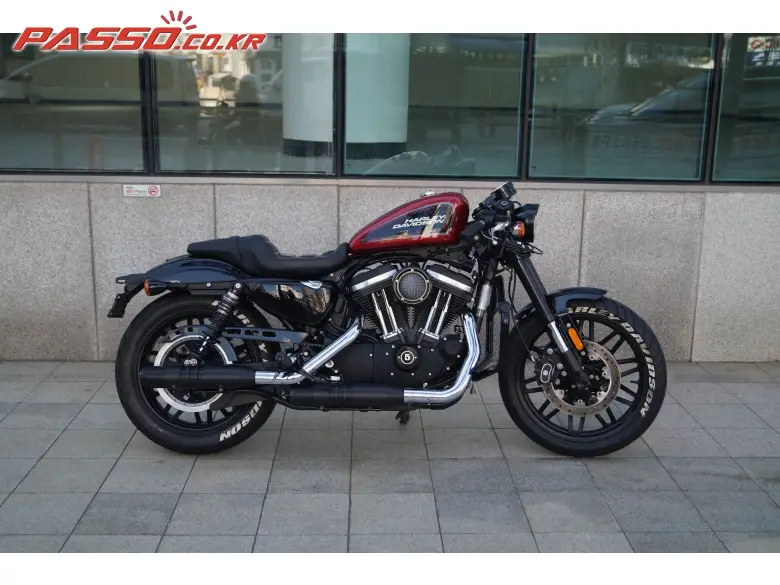 Harley-Davidson Roadster 1200