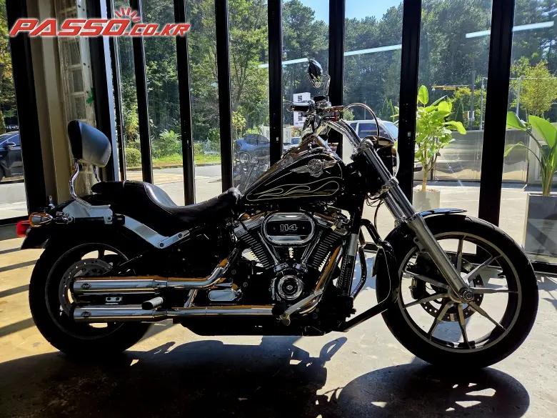 Harley-Davidson Softail Low Rider