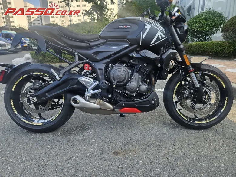 Triumph Trident 660