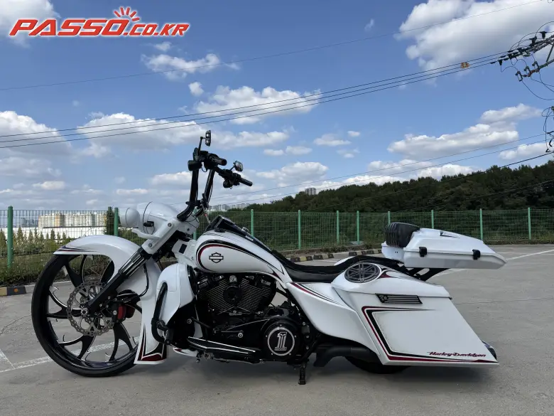 Harley-Davidson Road King Special