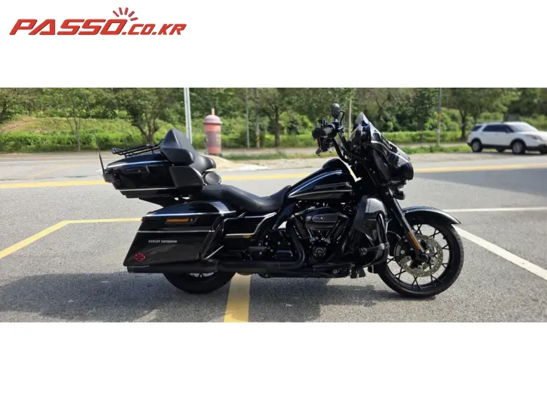 Harley-Davidson Street Glide Special