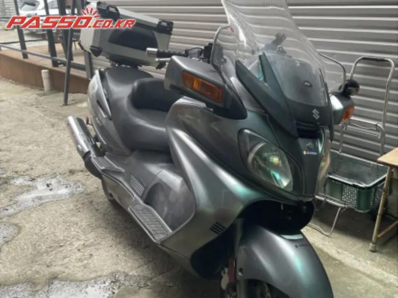 Suzuki Burgman 650