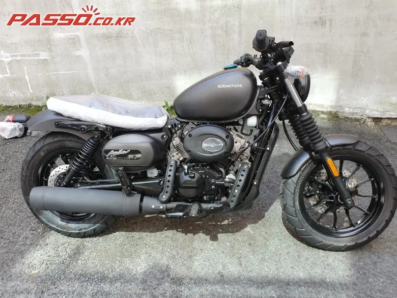 KR / S&T / Hyosung Aquila 300