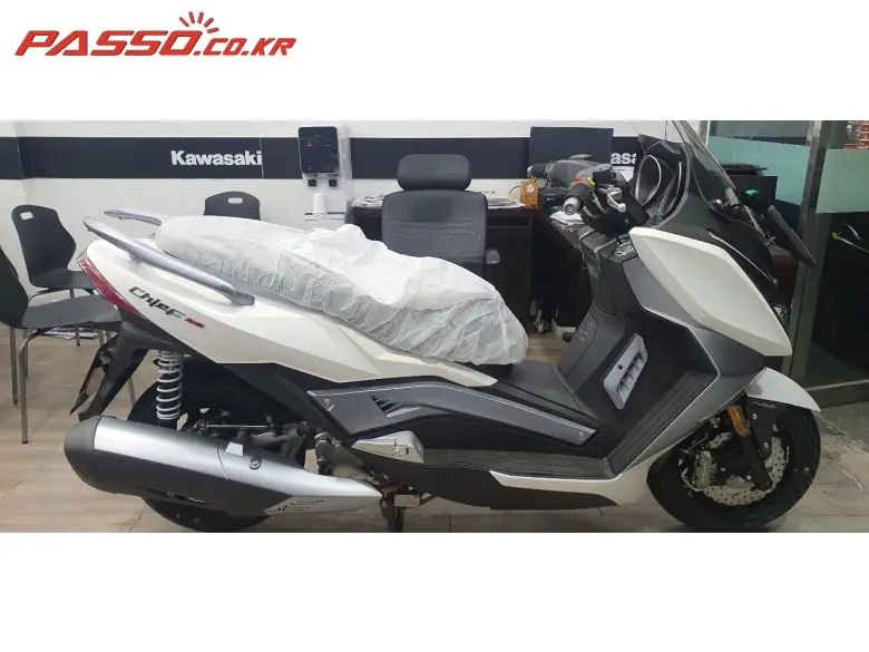 K&C Erik 300