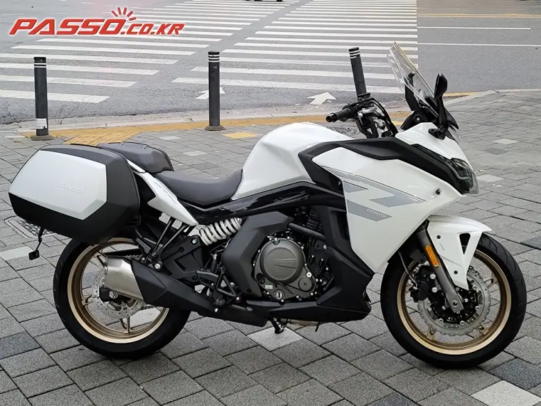CFMoto 650 GT