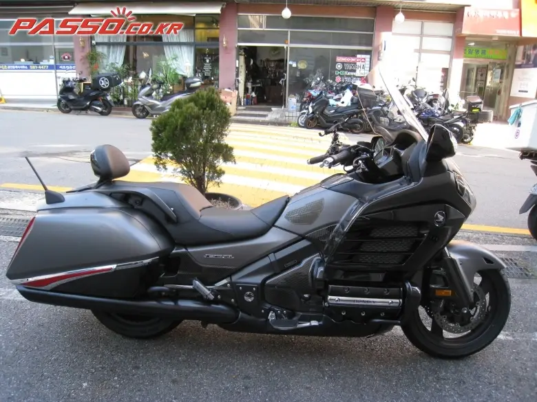 Honda Gold Wing F6B
