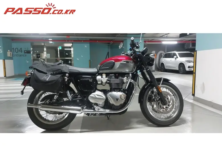 Triumph Bonneville T120