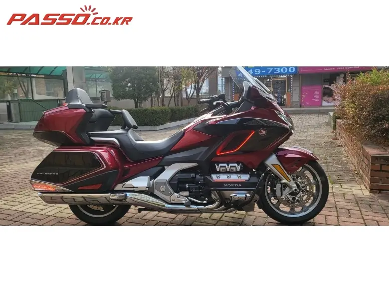 Honda Gold Wing Tour DCT Airbag