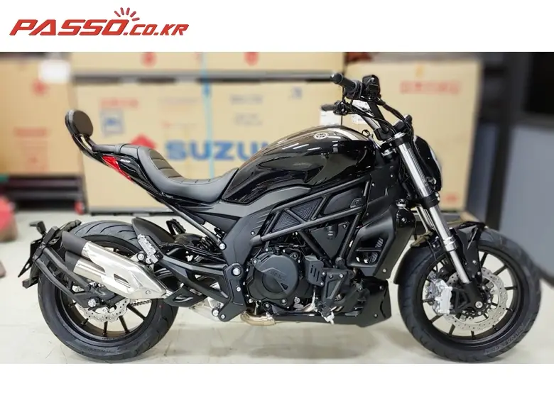 Benelli 502 C