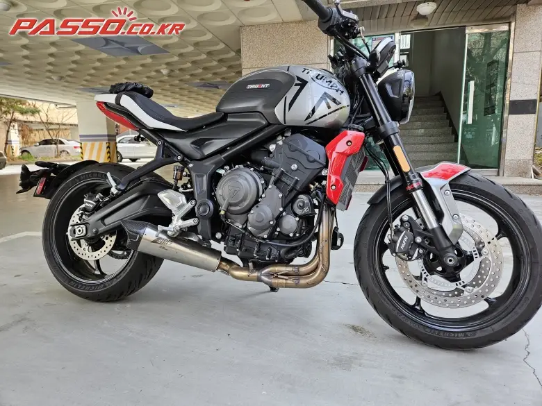 Triumph Trident 660