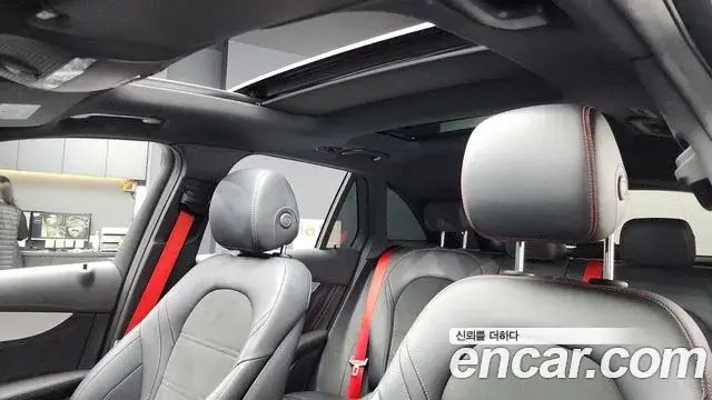 Mercedes-Benz GLC-Class, 2022