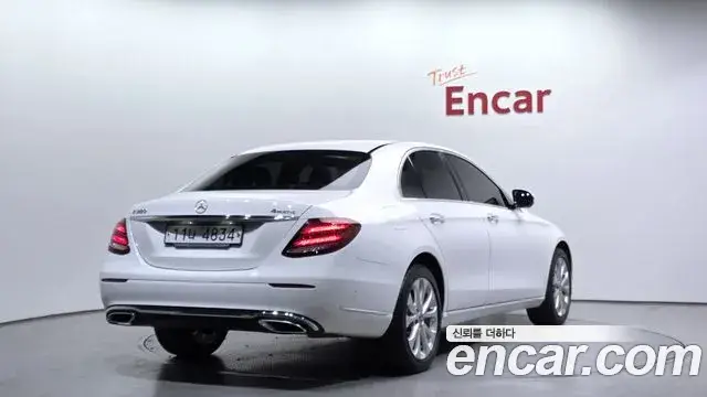 Mercedes-Benz E-Class, 2018