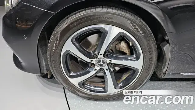 Mercedes-Benz E-Class, 2019