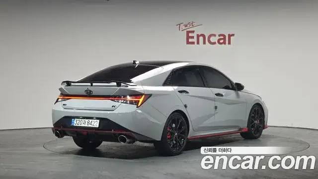 Hyundai The New Avante Hybrid, 2021