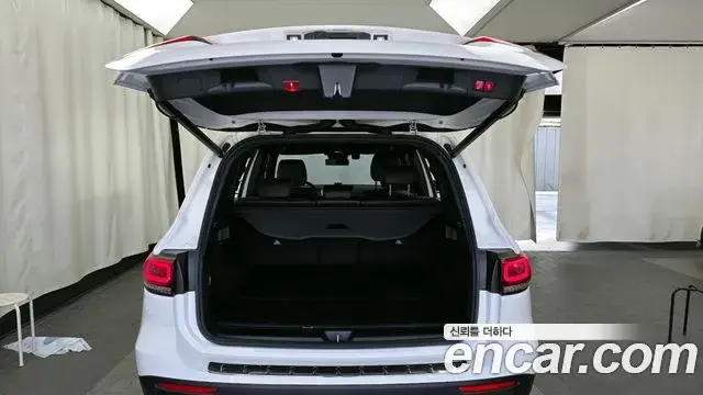 Mercedes-Benz GLB-Class, 2021