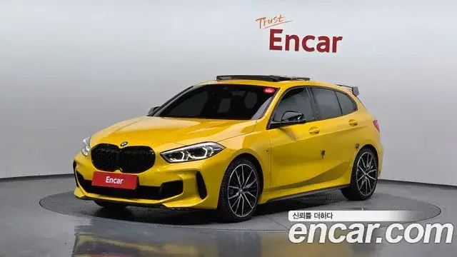 BMW 1 Series, 2022