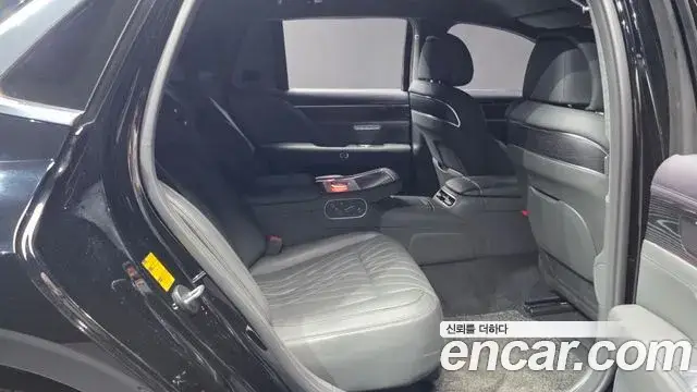 Genesis G90, 2022