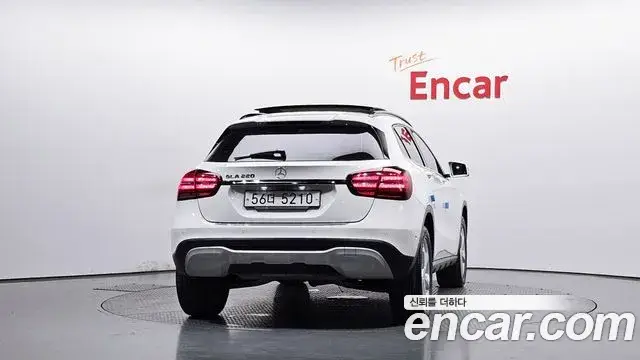 Mercedes-Benz GLA-Class, 2018