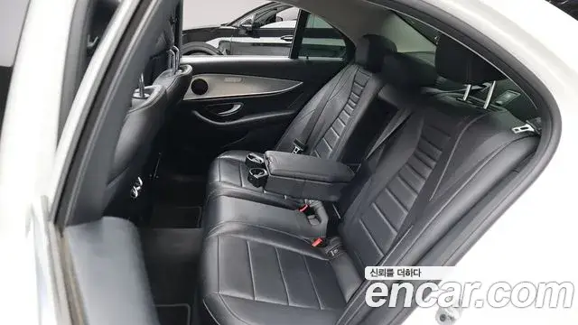 Mercedes-Benz E-Class, 2019