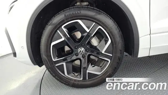 Volkswagen Touareg, 2025