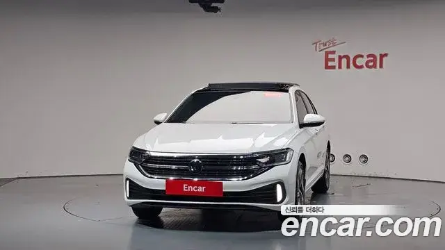 Volkswagen Jetta, 2024