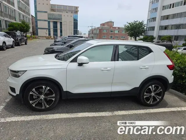 Volvo XC40, 2021