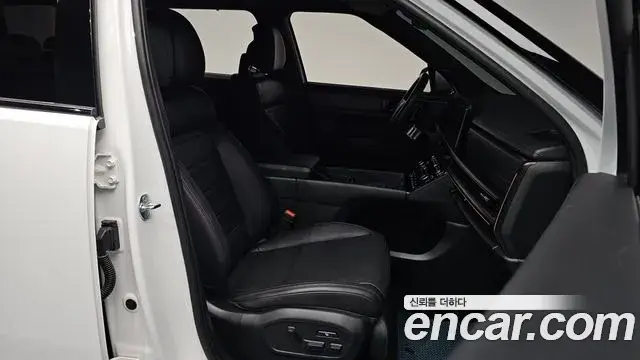 Hyundai Santa Fe, 2025