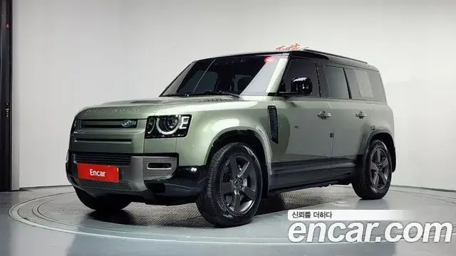 Land Rover Defender, 2025