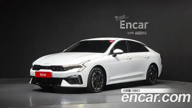 Kia K5, 2025