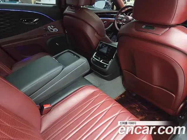 Bentley Flying Spur, 2021
