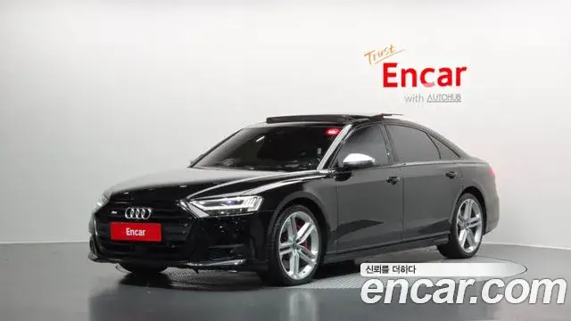 Audi A8, 2021