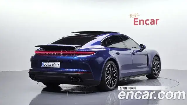 Porsche Panamera, 2026