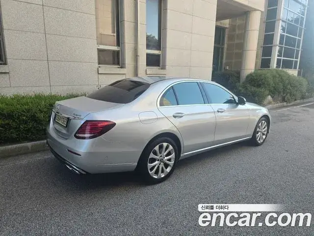 Mercedes-Benz E-Class, 2018