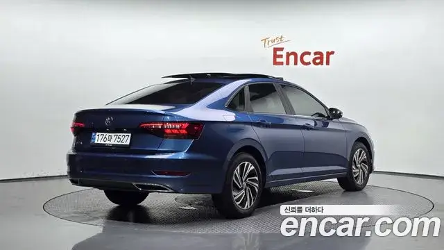 Volkswagen Jetta, 2020