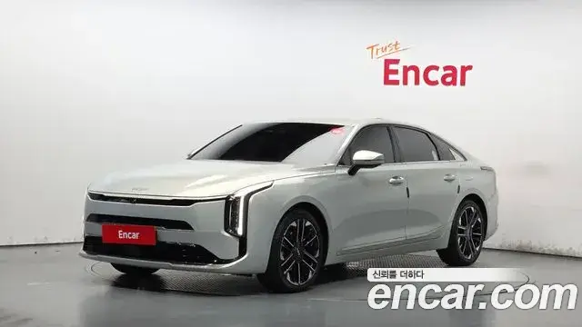 Kia K8, 2025