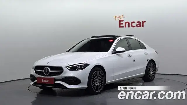 Mercedes-Benz C-Class, 2022