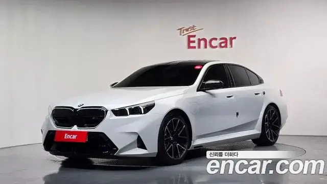 BMW M5, 2025