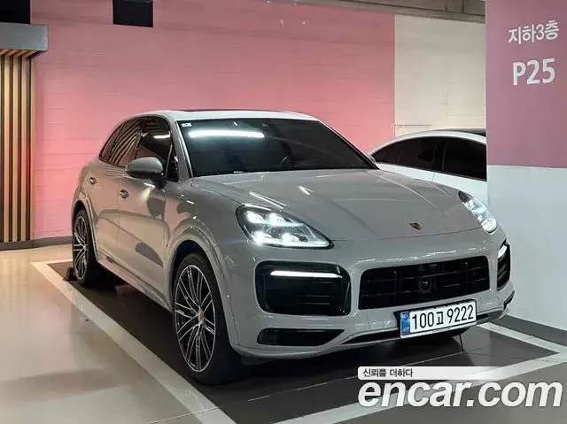 Porsche Cayenne, 2021