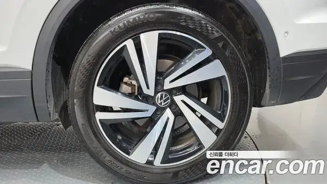 Volkswagen Touareg, 2021