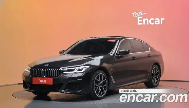 BMW 5 Series, 2022