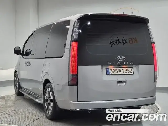 Hyundai Staria, 2024