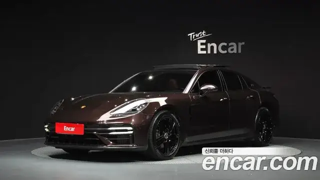 Porsche Panamera, 2021